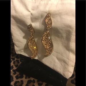 Statement post earrings